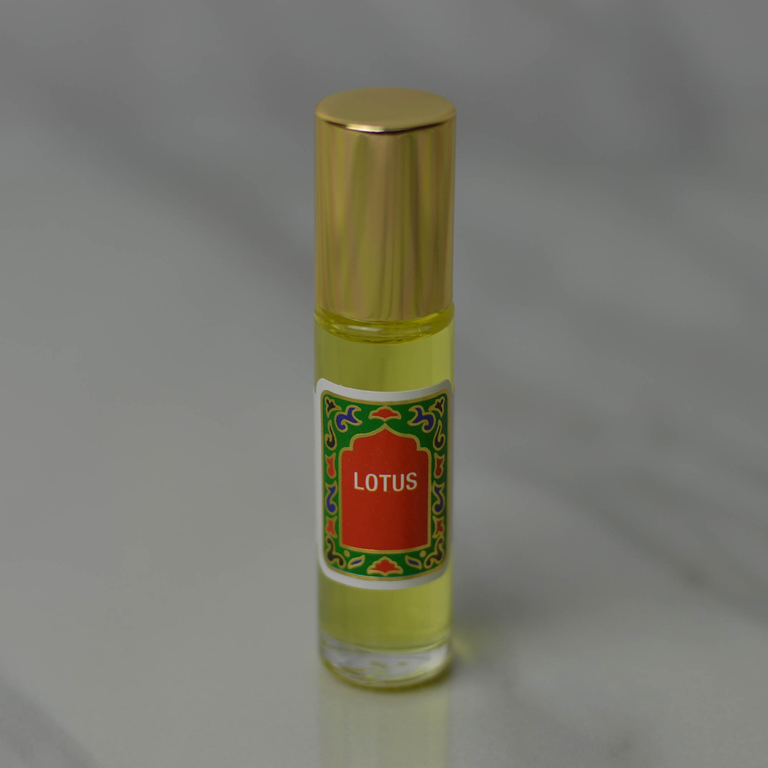 Nemat - Lotus Perfume Oil Roll On (10 ml)