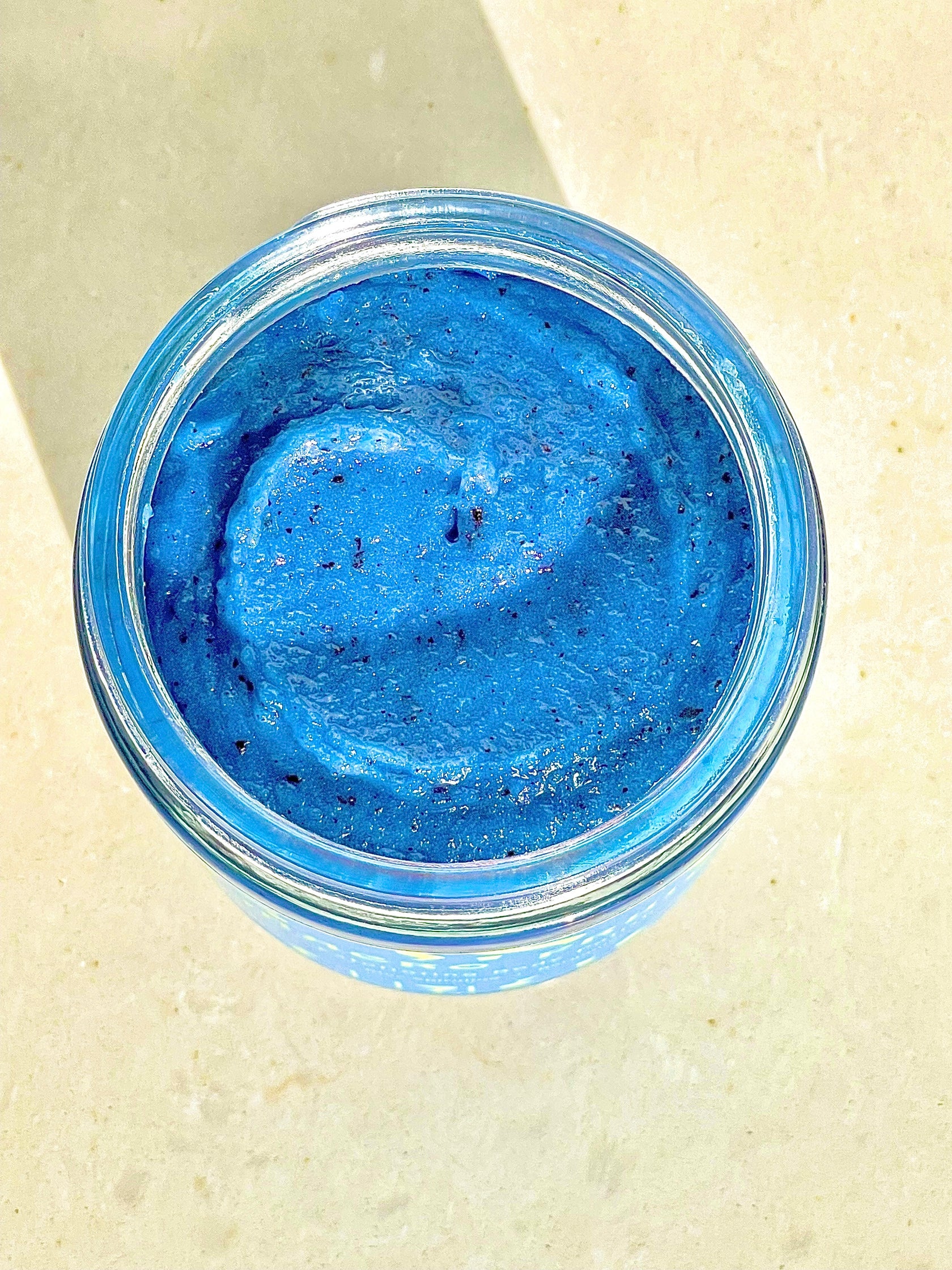 Flower Me Good Macro Fruits: Exfoliating Body Polish - Blue
